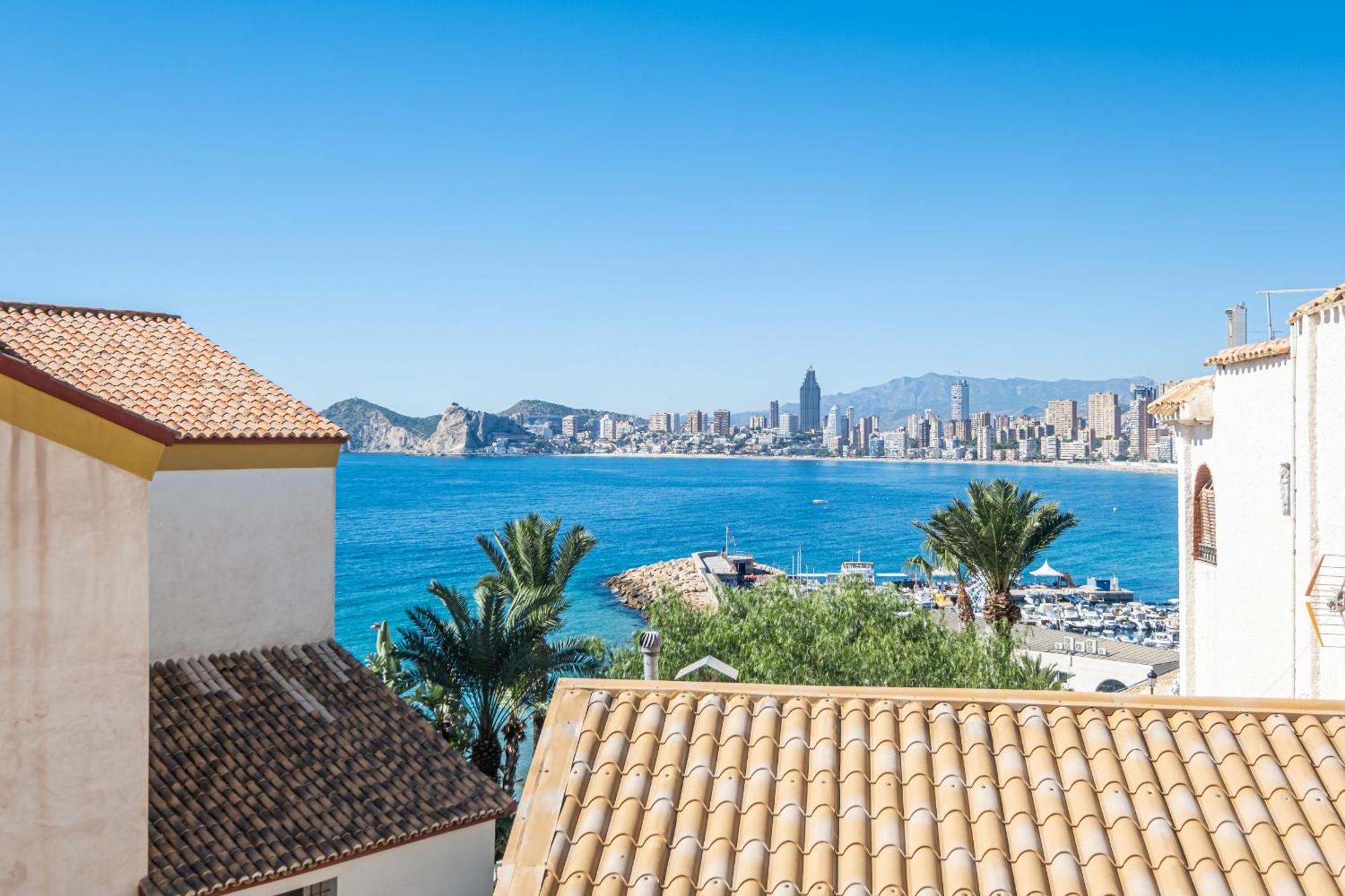 Apartamentos El Castell Benidorm Old-Town Esterno foto