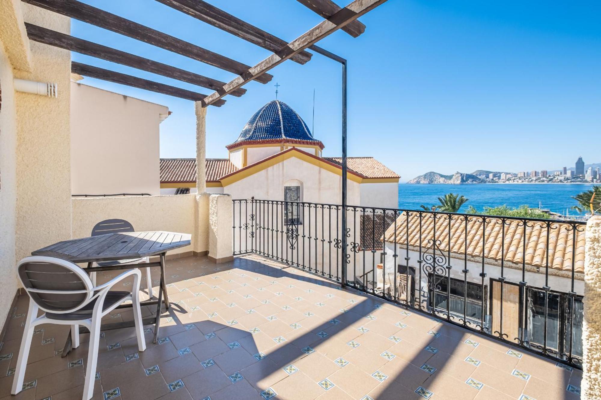Apartamentos El Castell Benidorm Old-Town Esterno foto