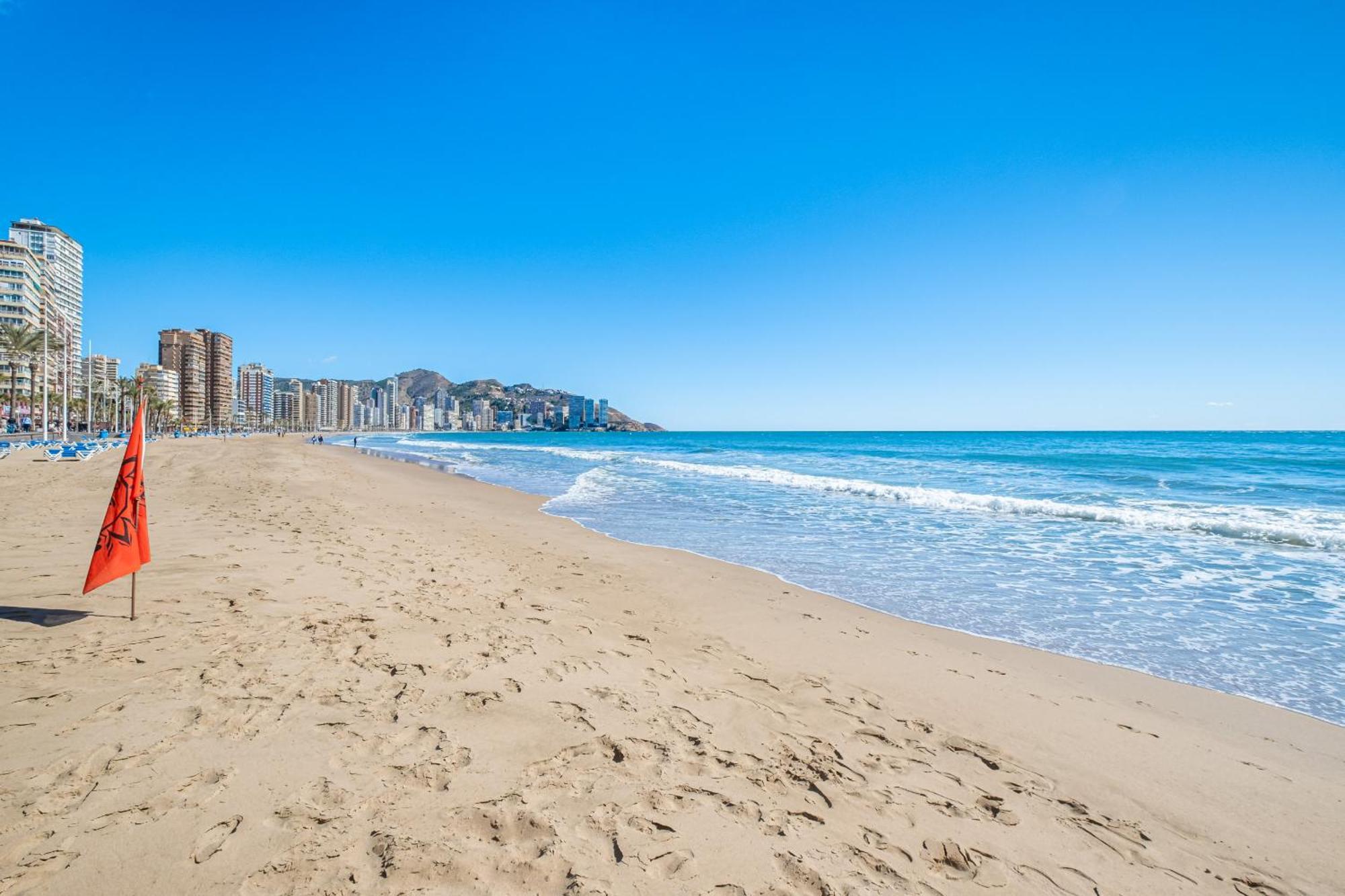 Apartamentos El Castell Benidorm Old-Town Esterno foto
